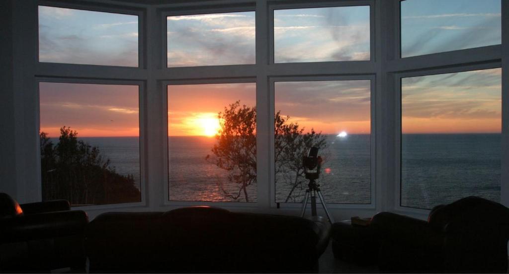 Cliffside Bed & Breakfast Culloden Ngoại thất bức ảnh